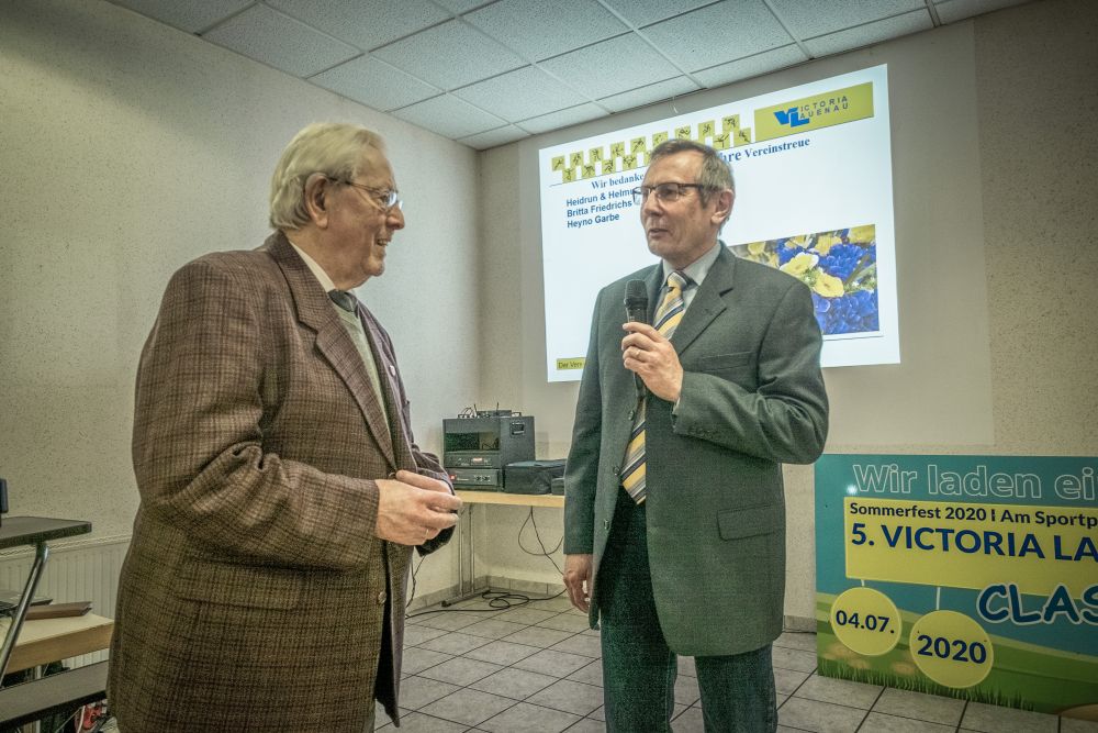 Bernd Schwarz mit Ernst Knolle (50 Jahre Vereinsmitglied)