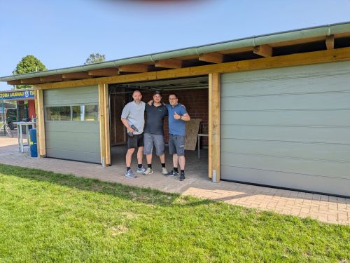Neuer Unterstand im Victoria Sportpark