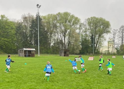 Fußballcamp April 2026 H96 bei Victoria Lauenau