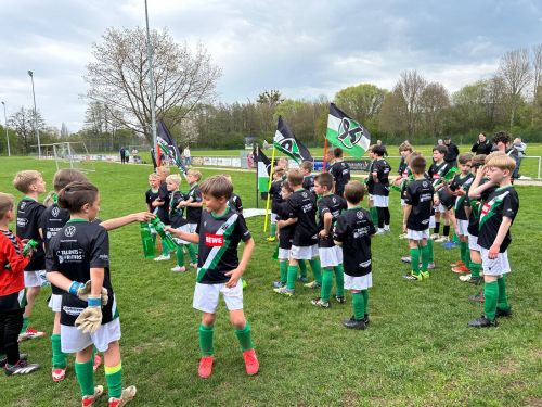 Fußballcamp April 2026 H96 bei Victoria Lauenau